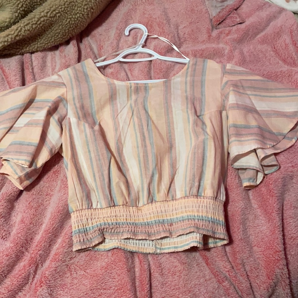 Stripped top